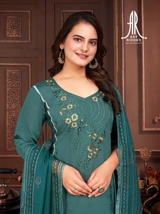 Light green kurta pent and duppta sets at best price